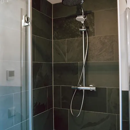 Frankenwald Chalets - Ferienhaus Mit Privaten Whirlpool Wilhelmsthal Экстерьер фото